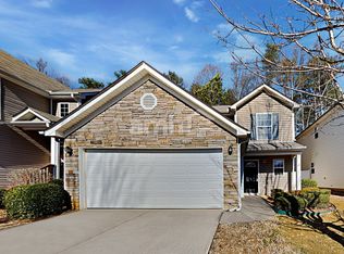 427 Arrowhead Dr, Dallas, GA 30132