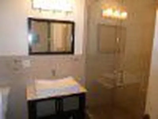 Rented by NY Space Finders Inc. | media 31