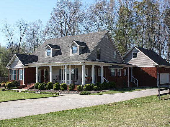 2nd image of 115 Jasper Dr