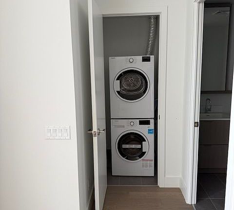 3rd image of 6 Greenbriar Rd #1017