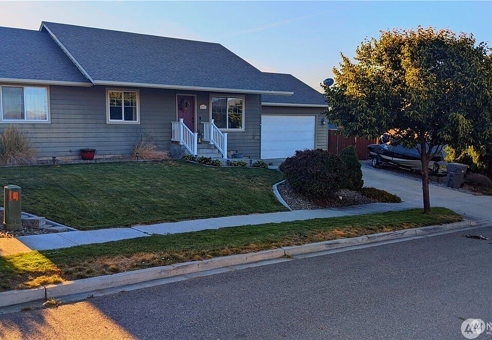 1st image of 2051 Lasso Drive