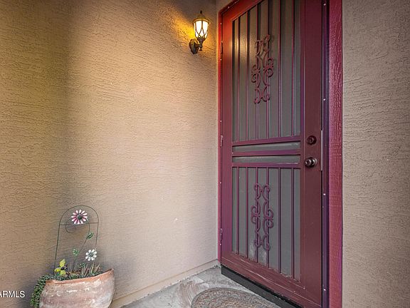 5th image of 1823 W MINTON Street