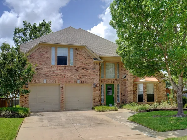 448 Shade Tree Cir, Hurst, TX 76054