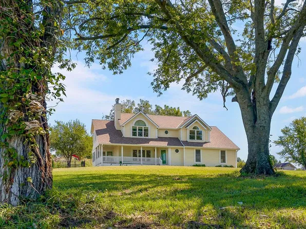 11395 Gardner Rd, Olathe, KS 66061