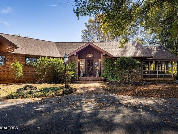 20th image of 4728 N Wildwood Rd