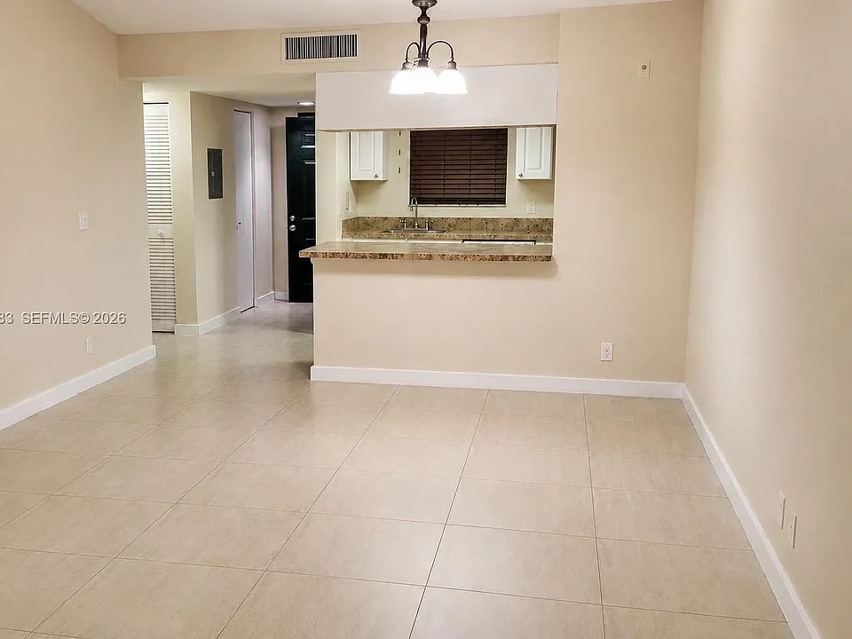 6292 La Costa Dr #M