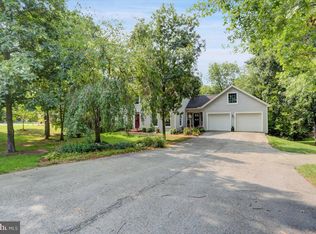 4162 Fletcher Dr, Greencastle, PA 17225