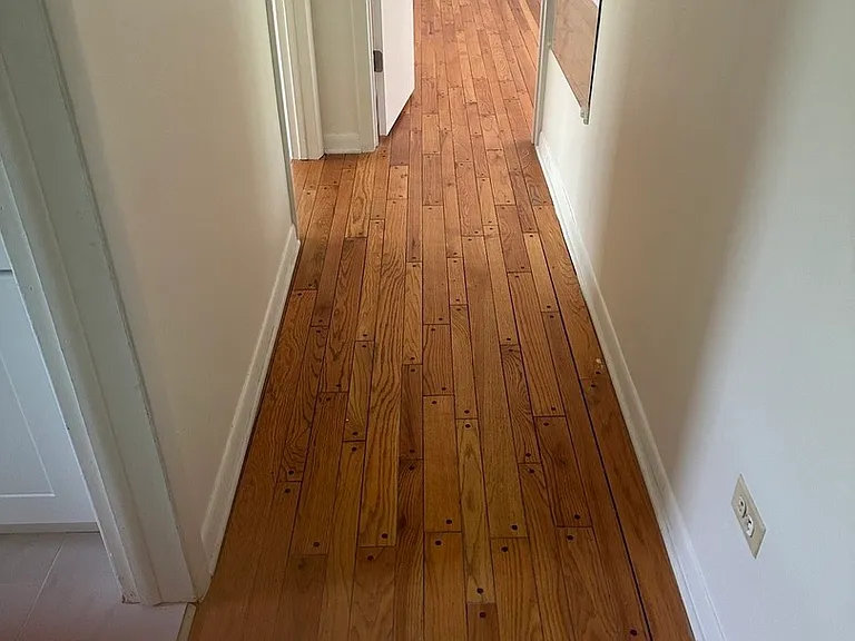 2030 Crestwood Ln — Photo 5
