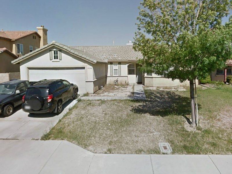 1st image of 45642 Coventry Ct
