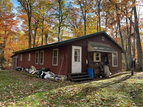 7115 Timber Ln, Lake Tomahawk, WI 54539