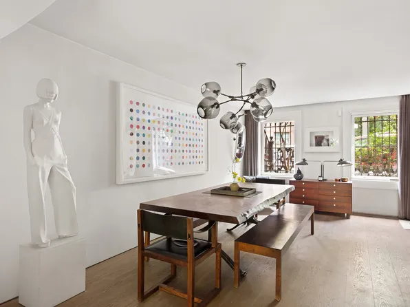 456 West 25th Street image 2 of 21