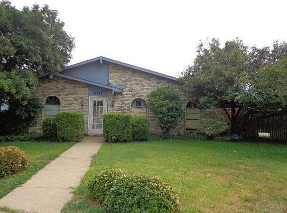 1st image of 6517 Briarknoll Cir