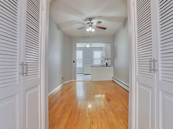 5th image of 537 Park Ave APT 4