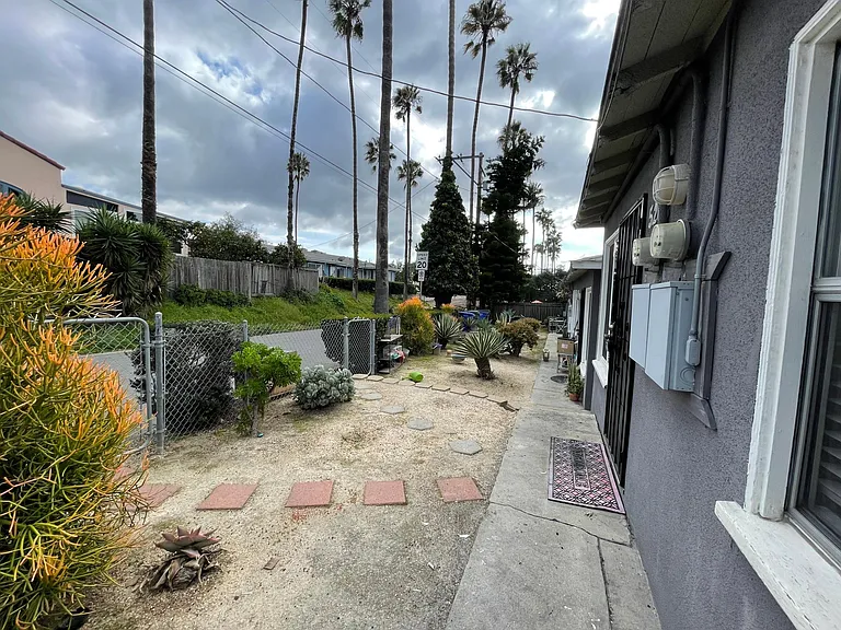 520 Palm Dr #520 — Photo 24