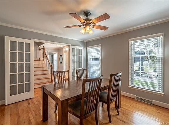 4th image of 2930 Colony Woods Dr