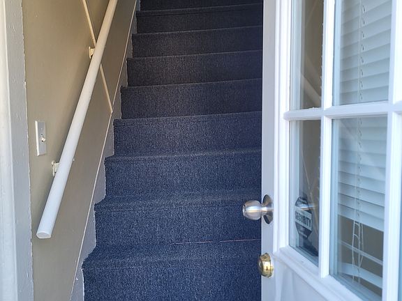3rd image of 65A West St