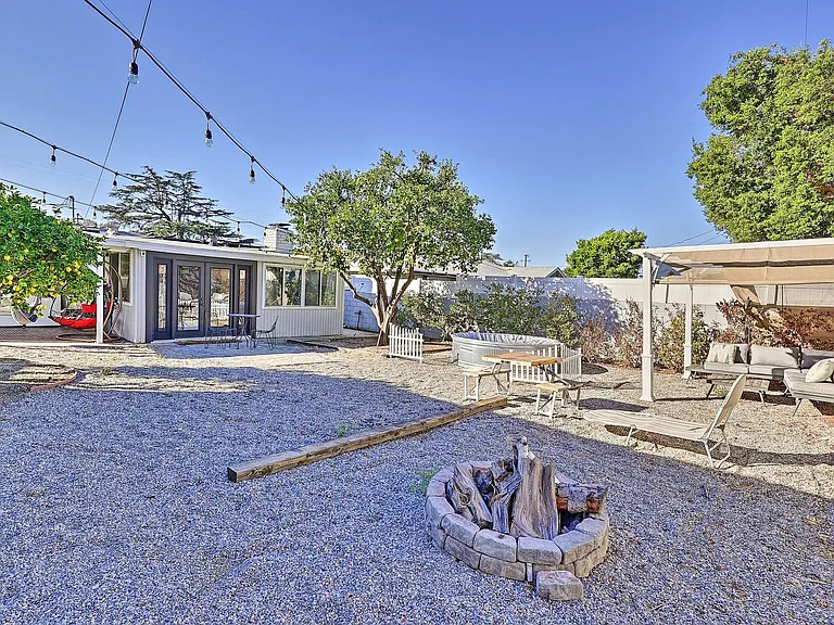 1051 Amador St — Photo 34