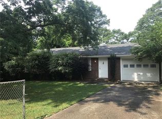 8467 Meadowbrook Dr, Douglasville, GA 30134