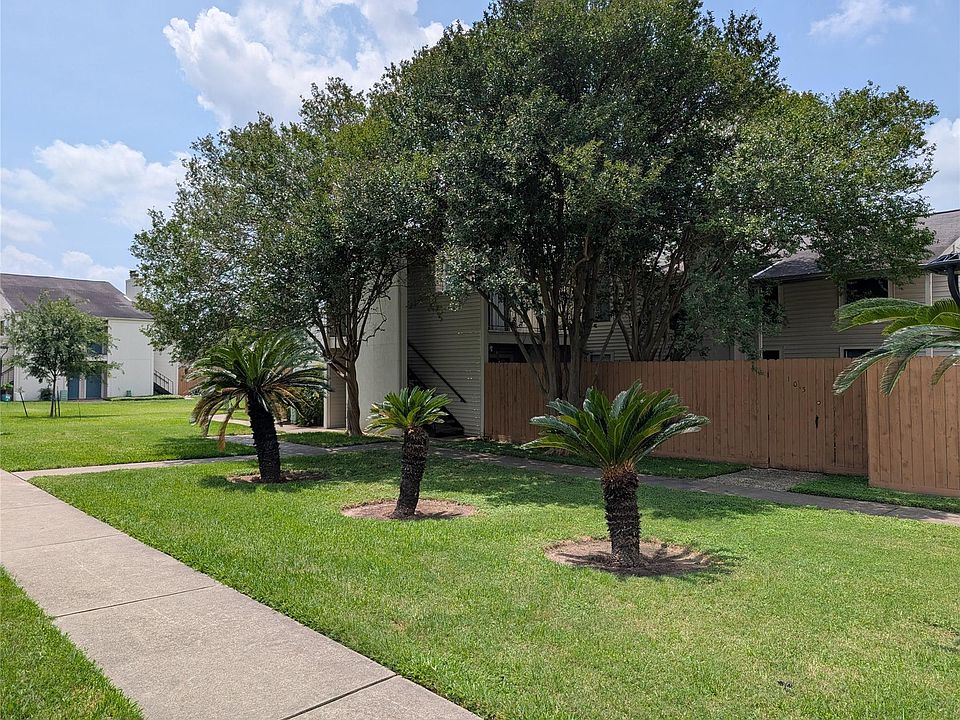1st image of 6401 Deihl Rd APT 103