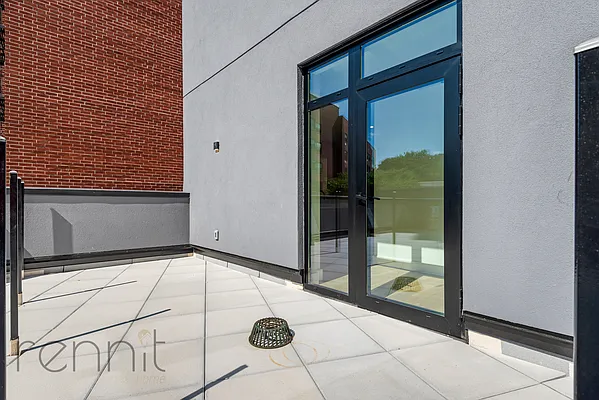 Rented by Rennit Inc. | media 35