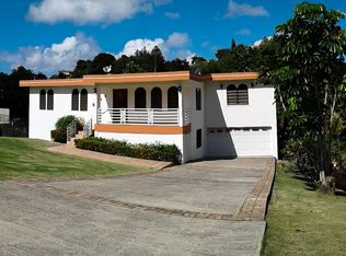 . Sierra Taina Calle 1 #7, Bayamon, PR 00956