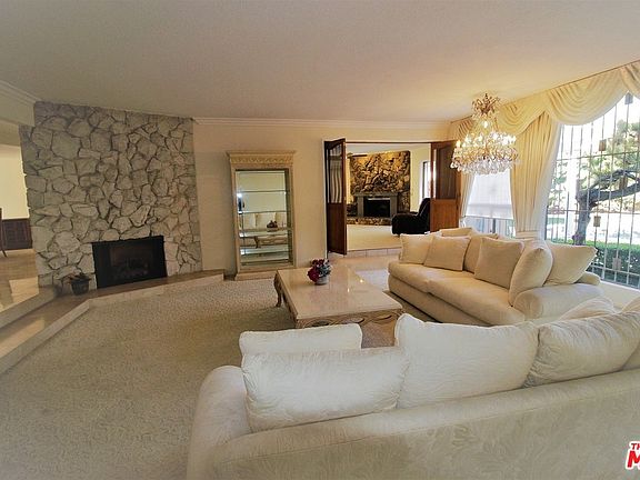 4th image of 6736 Shenandoah Ave