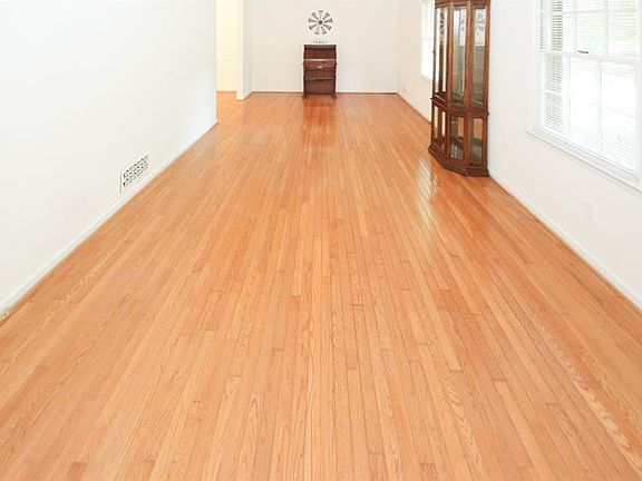 4th image of 4170 Jeri Lynn Ct