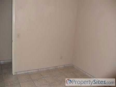 3rd image of 6849 Kempster Ln