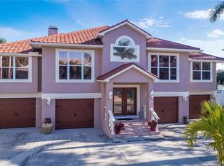 6117 Kipps Colony Dr W, Gulfport, FL 33707