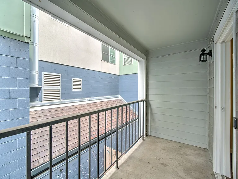 530 24th Street — Photo 6