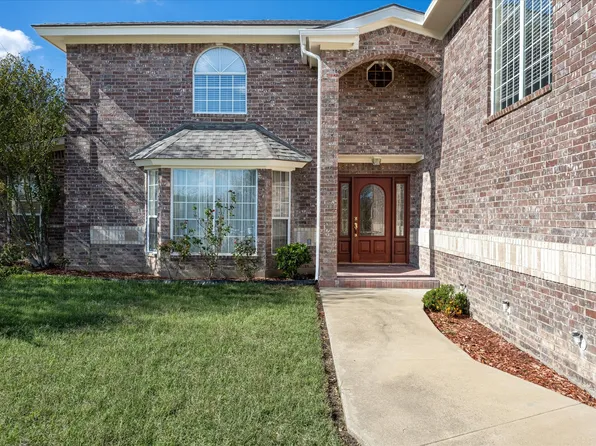 217 N Mountain Rdg, Cresson, TX 76035