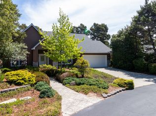 8 Sea Watch Pl, Florence, OR 97439