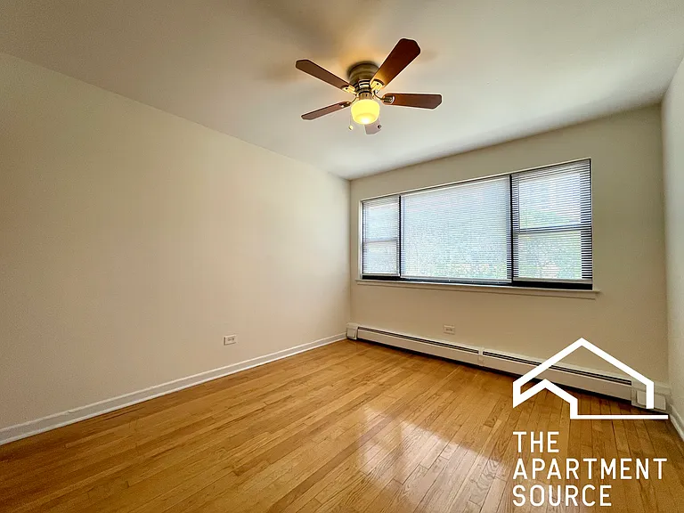 6002 N Kenmore Ave #201 — Photo 10