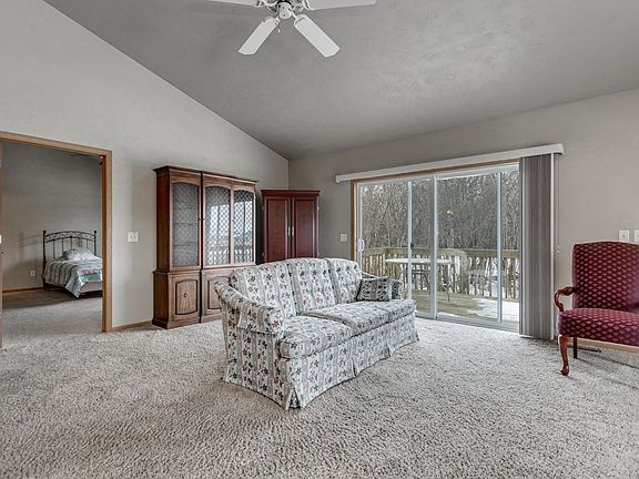 2nd image of 1196 Blakes Way Unit 1