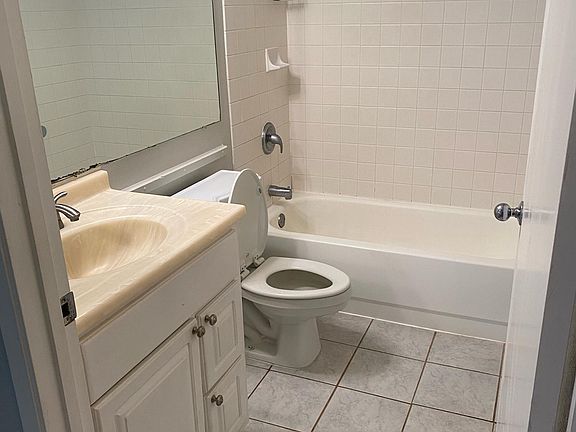 4th image of 92-1155 Palahia St APT A104