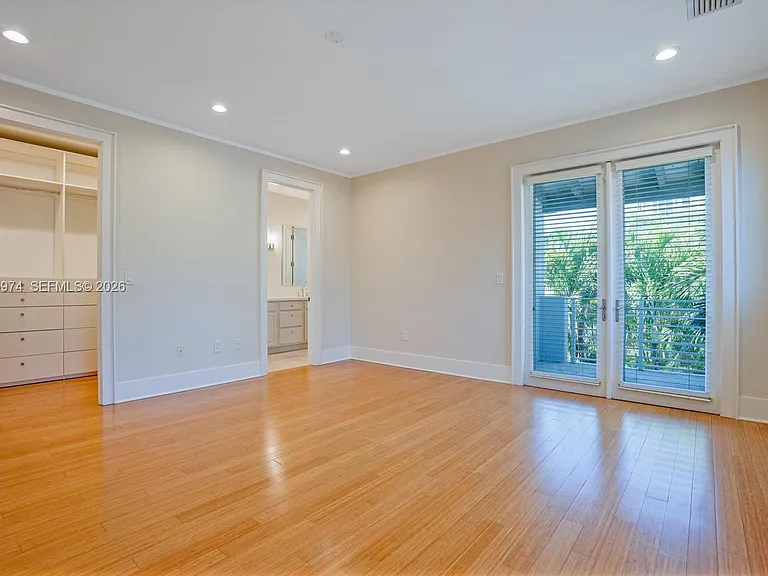 3072 Carter St — Photo 12