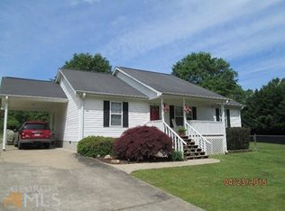 150 Stillwood Dr, Hartwell, GA 30643