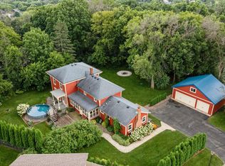 7010 Iverson Ct S, Cottage Grove, MN 55016