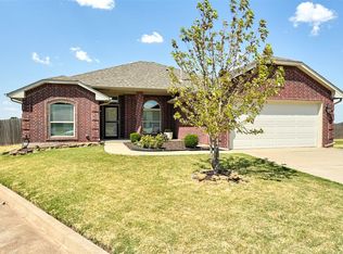 2912 NW 183rd Cir, Edmond, OK 73012