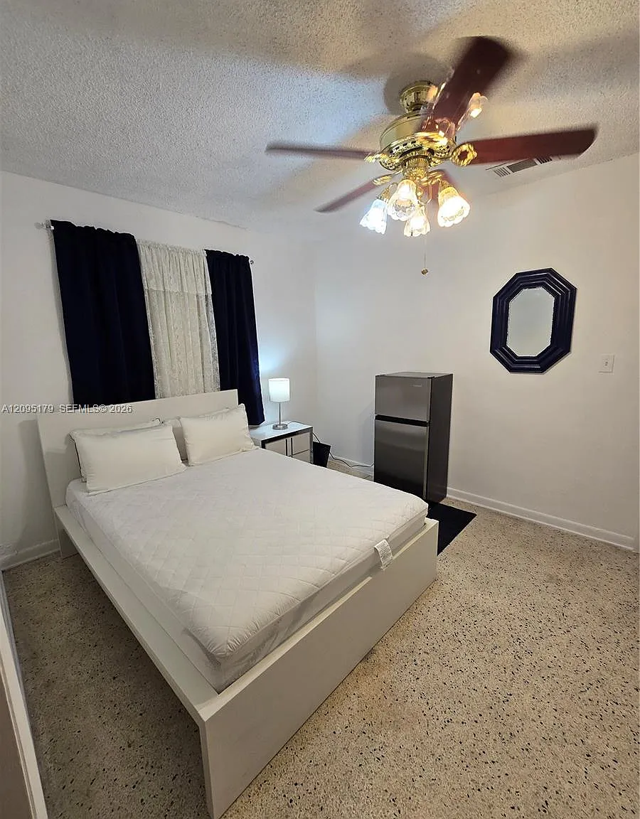 Hialeah 8th Addn — Photo 2