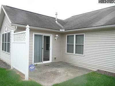 2nd image of 1327 Waters Edge Dr #B