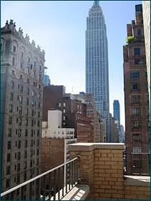 Rented by Town Residential | media 17
