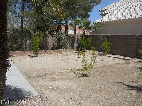 2nd image of 4512 Cielo Ln