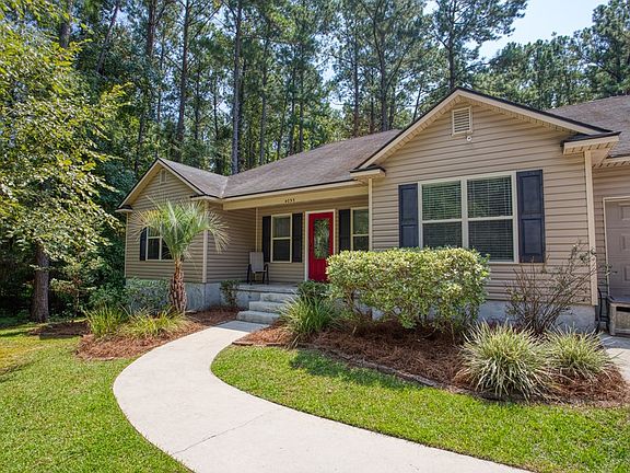 3rd image of 4035 Cobblestone Way