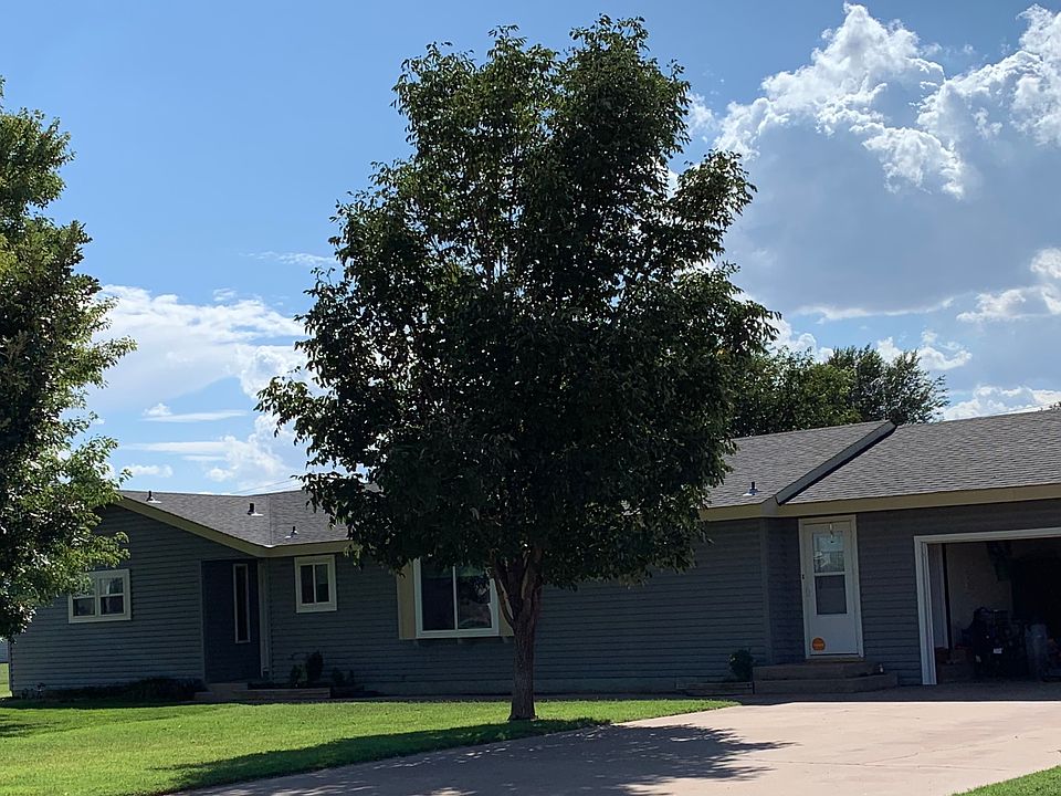 New roof/vinyl siding/window