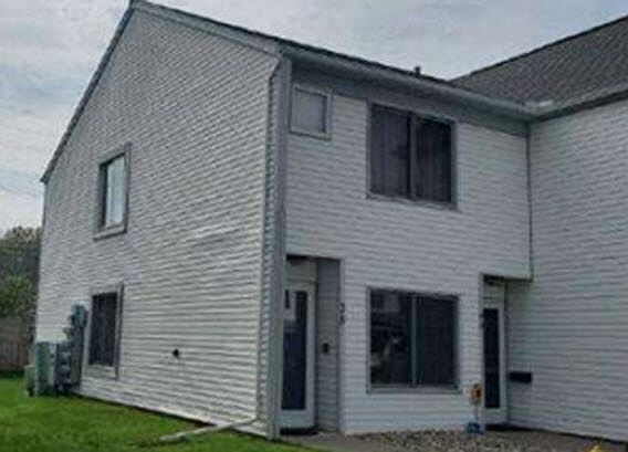 3rd image of 75 Rosebud Ln #90