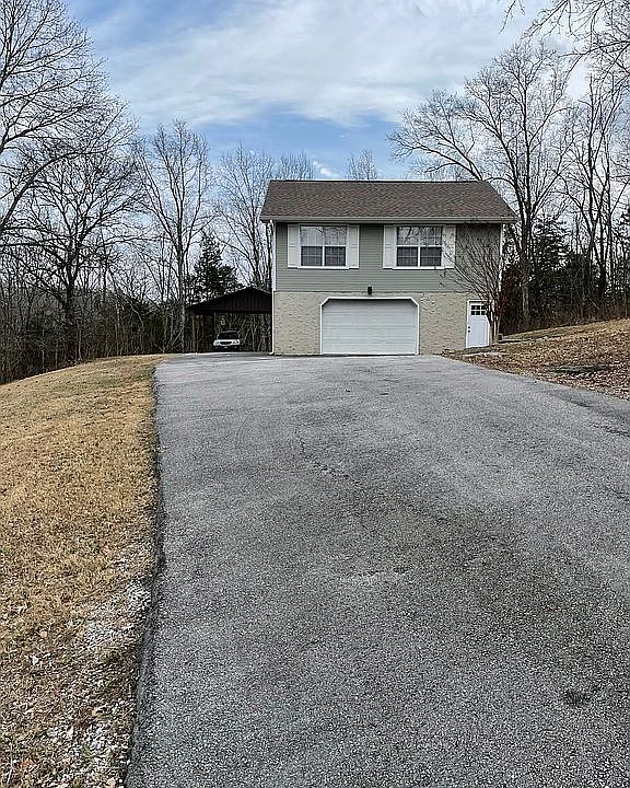 1st image of 6616 Fairview Rd