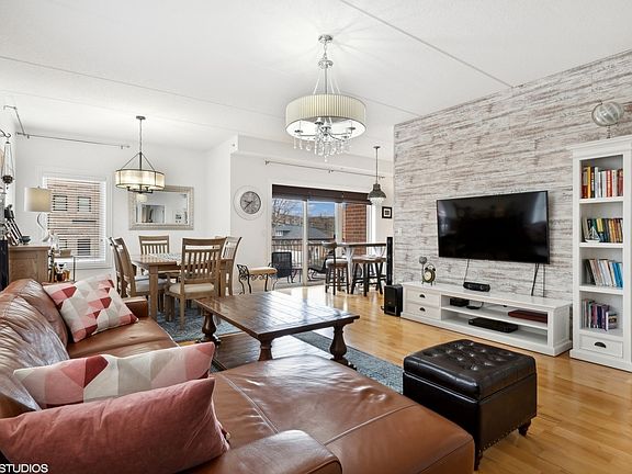 5th image of 799 Graceland Ave #203A