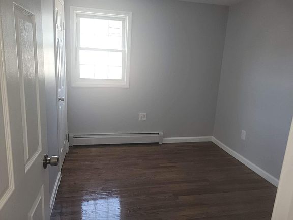 4th image of 157-00 116th Ave #2