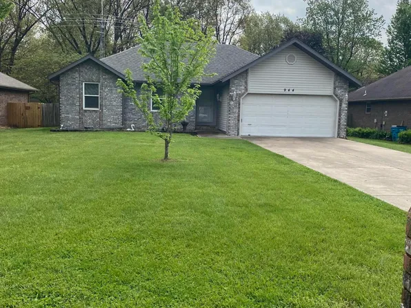 944 S Belcrest Avenue, Springfield, MO 65802